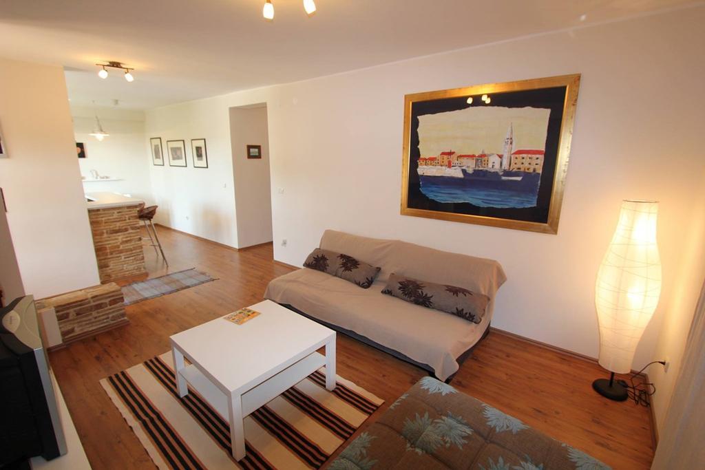 Apartment Dusanka 法扎纳 外观 照片